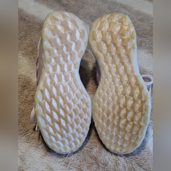 adidas Ultraboost Web Alphaskin White/Clear Pink/White 7 - Picture 9 of 14
